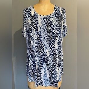 JM Collection Blue and White Patterned Short Sleeve Top